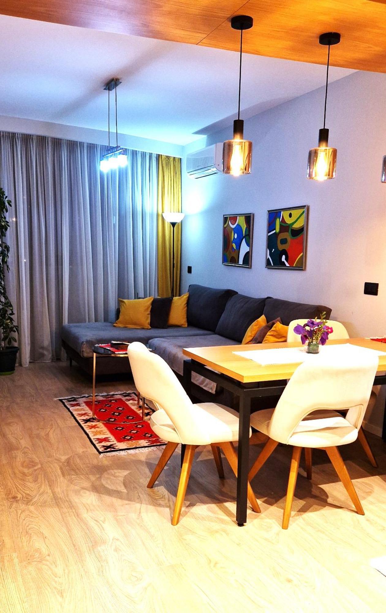 Central Luxury Apartment Tirana Exterior foto